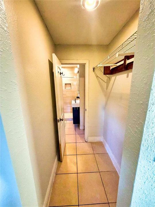 For Rent: $1,750 (3 beds, 2 baths, 1056 Square Feet)