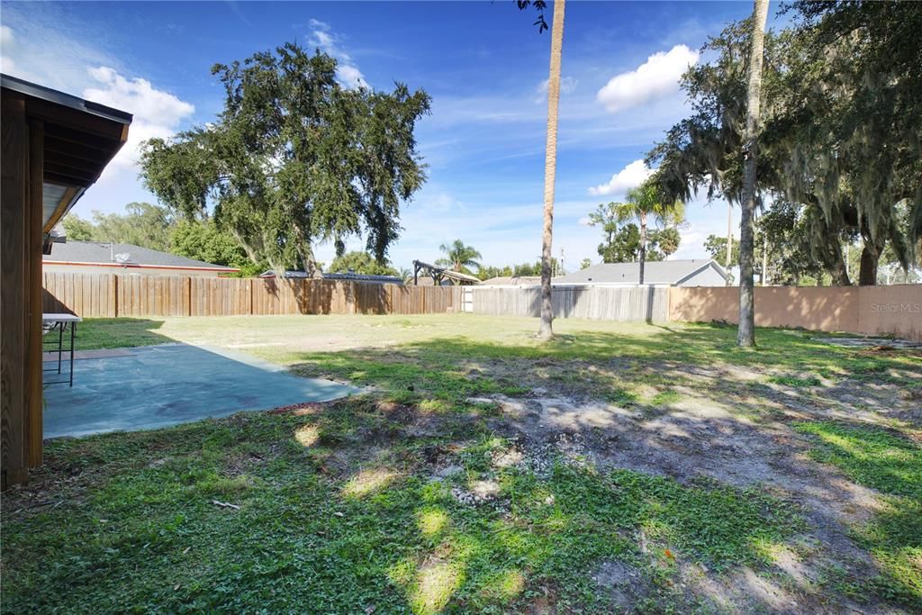 For Rent: $2,400 (4 beds, 3 baths, 1900 Square Feet)