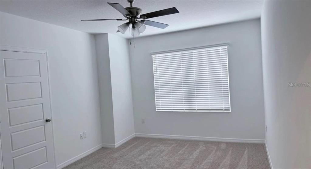 В аренду: $1,900 (3 спален, 2 ванн, 1515 Квадратных фут)