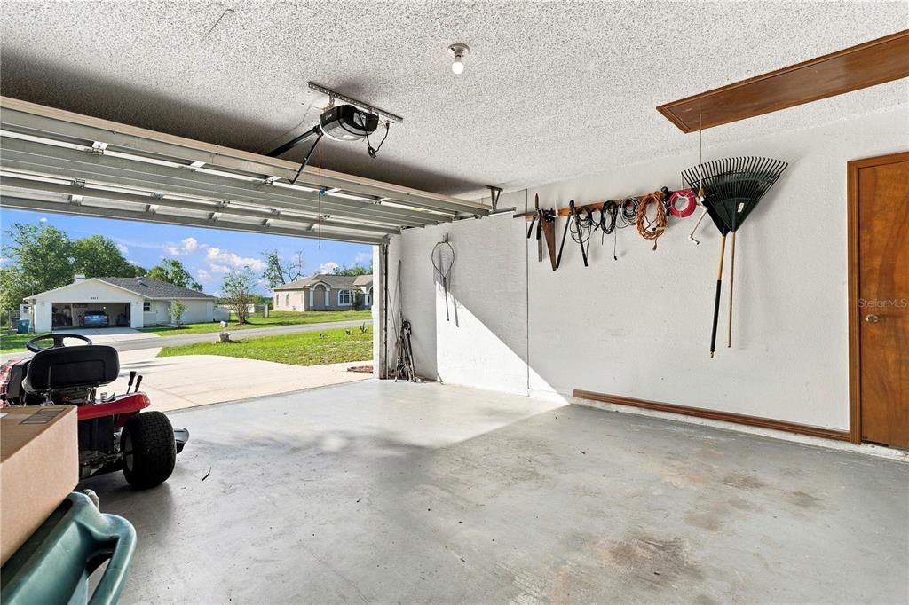 En Venta: $379,900 (3 camas, 2 baños, 1902 Pies cuadrados)