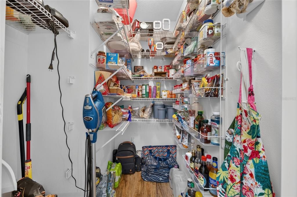 На продажу: $565,000 (3 спален, 2 ванн, 1990 Квадратных фут)