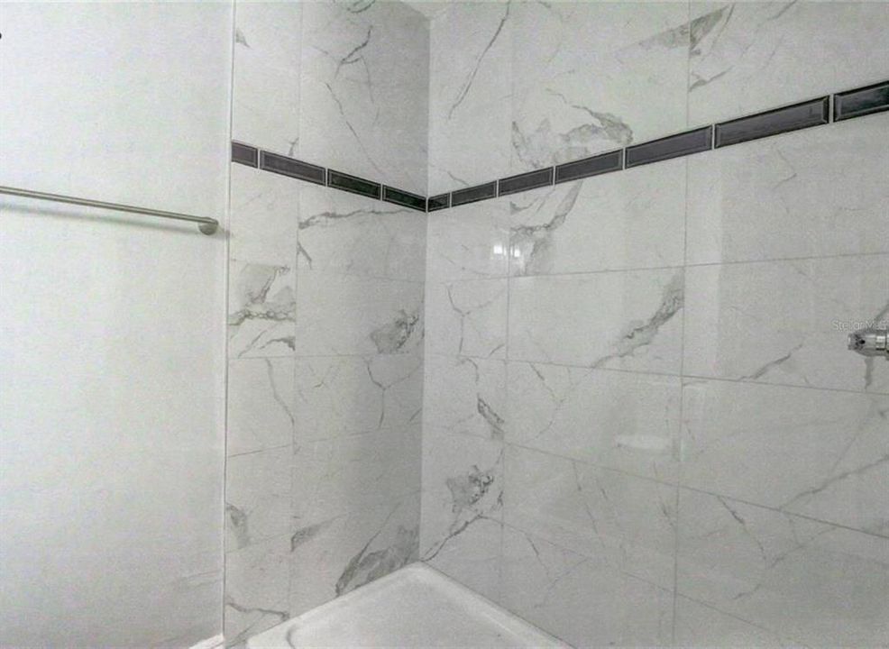 For Sale: $239,900 (2 beds, 2 baths, 1345 Square Feet)