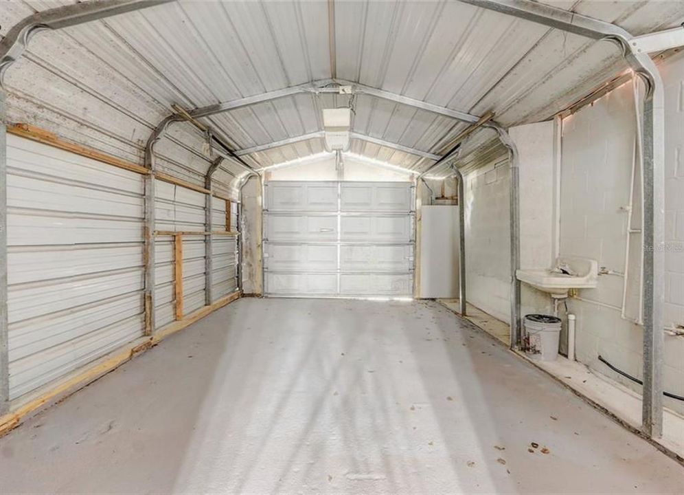 For Sale: $239,900 (2 beds, 2 baths, 1345 Square Feet)