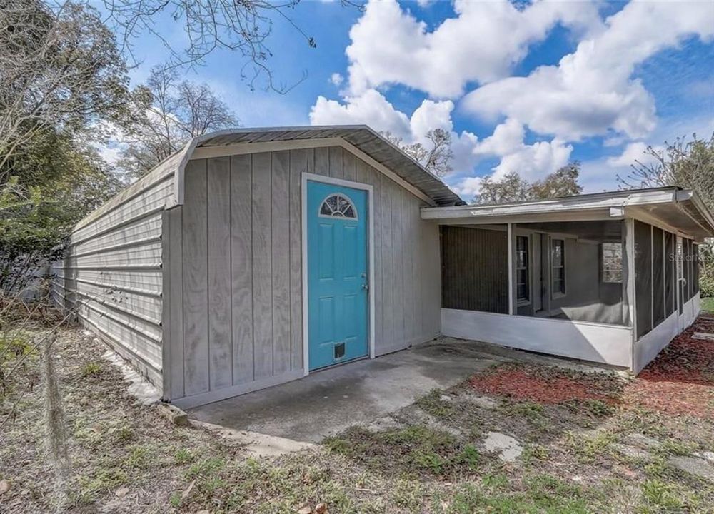 For Sale: $239,900 (2 beds, 2 baths, 1345 Square Feet)