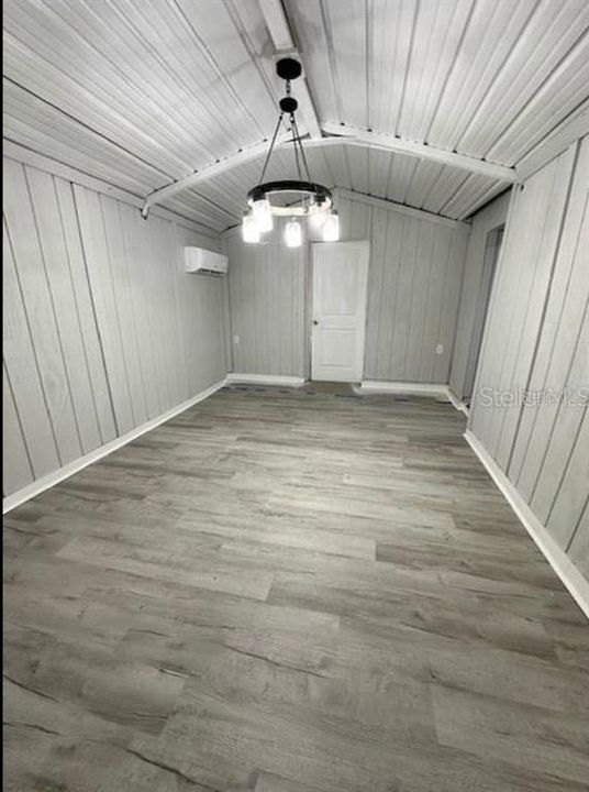 For Sale: $239,900 (2 beds, 2 baths, 1345 Square Feet)