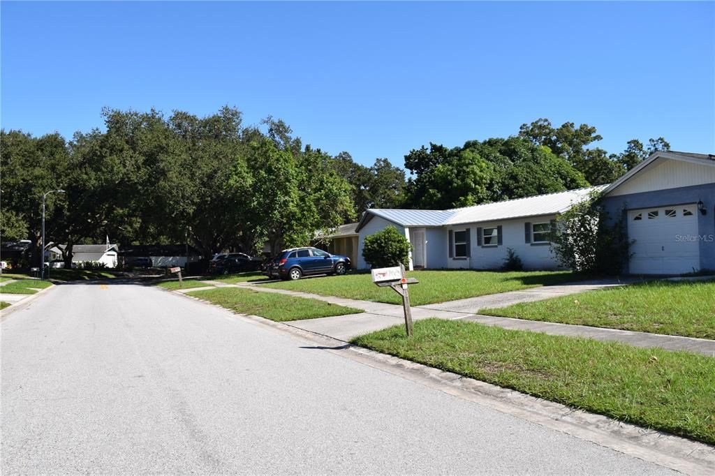 For Sale: $350,000 (3 beds, 2 baths, 1280 Square Feet)