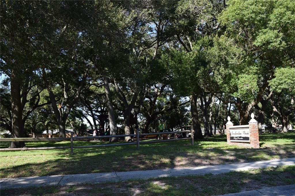 For Sale: $350,000 (3 beds, 2 baths, 1280 Square Feet)