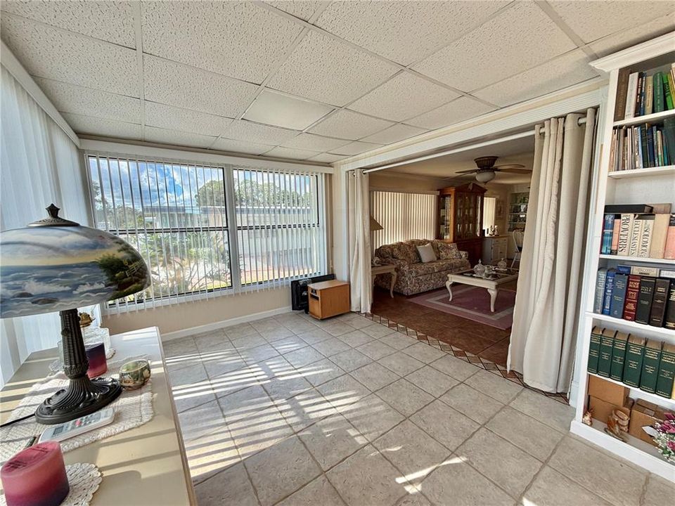 En Venta: $139,900 (2 camas, 2 baños, 1370 Pies cuadrados)