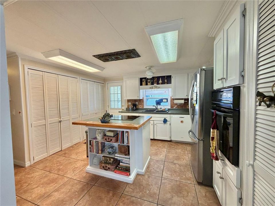 En Venta: $139,900 (2 camas, 2 baños, 1370 Pies cuadrados)