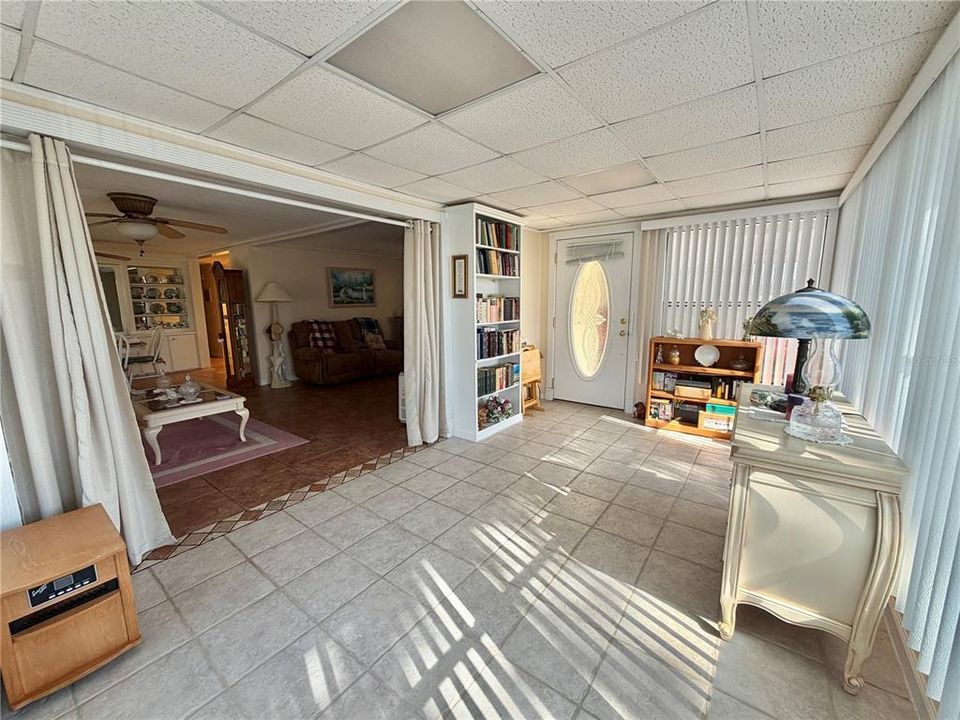 En Venta: $139,900 (2 camas, 2 baños, 1370 Pies cuadrados)