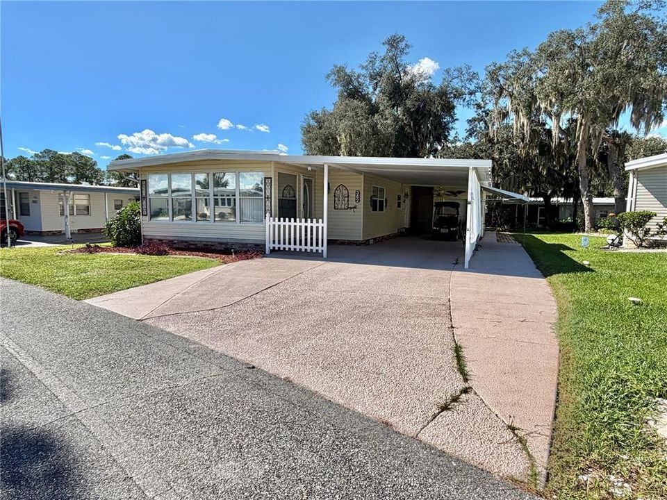 En Venta: $139,900 (2 camas, 2 baños, 1370 Pies cuadrados)
