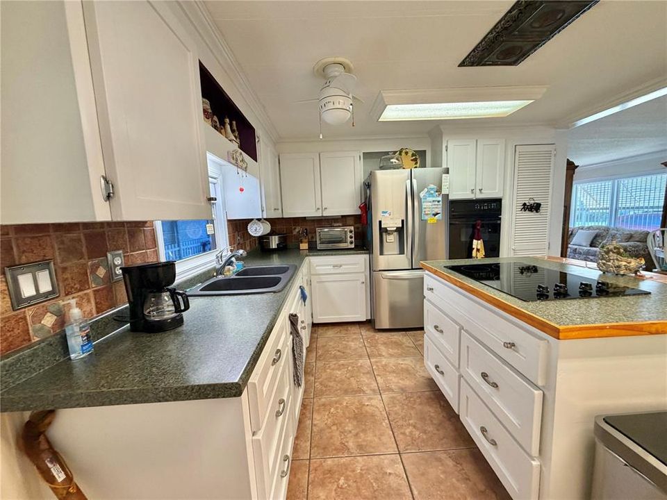 En Venta: $139,900 (2 camas, 2 baños, 1370 Pies cuadrados)