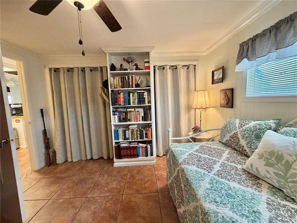 En Venta: $139,900 (2 camas, 2 baños, 1370 Pies cuadrados)