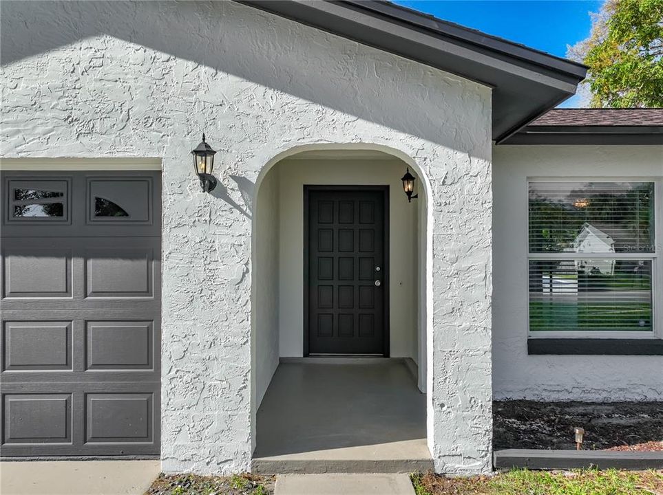 For Sale: $405,000 (4 beds, 2 baths, 1530 Square Feet)