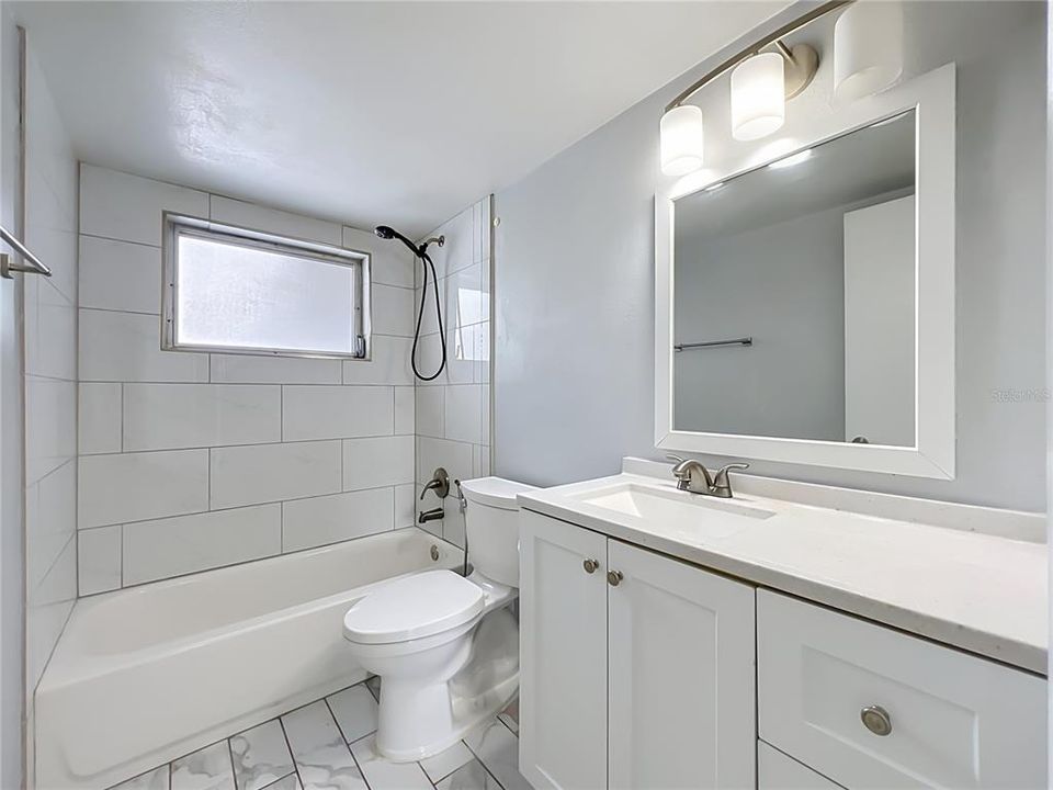 For Sale: $405,000 (4 beds, 2 baths, 1530 Square Feet)