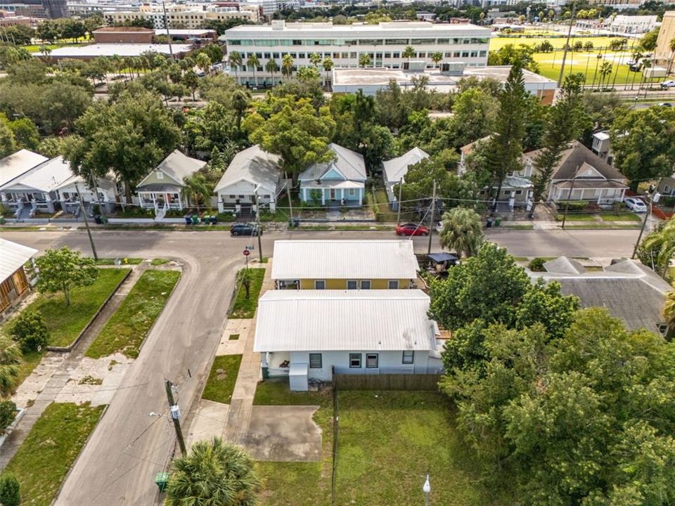 For Sale: $399,999 (2 beds, 0 baths, 1114 Square Feet)