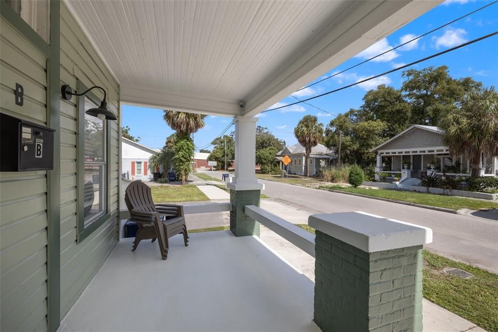 For Sale: $399,999 (2 beds, 0 baths, 1114 Square Feet)