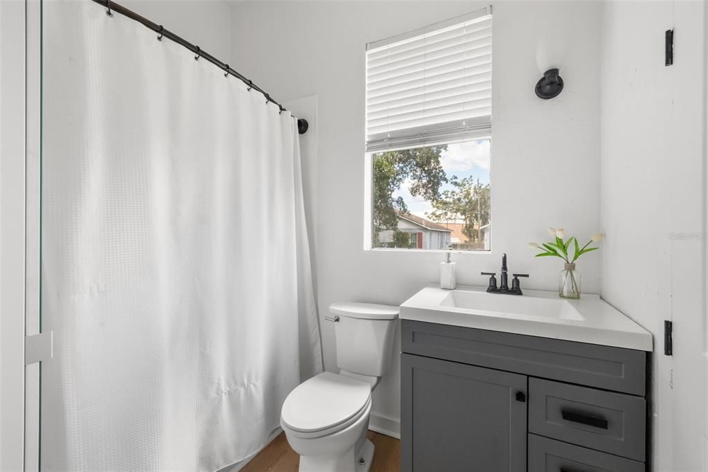 For Sale: $399,999 (2 beds, 0 baths, 1114 Square Feet)