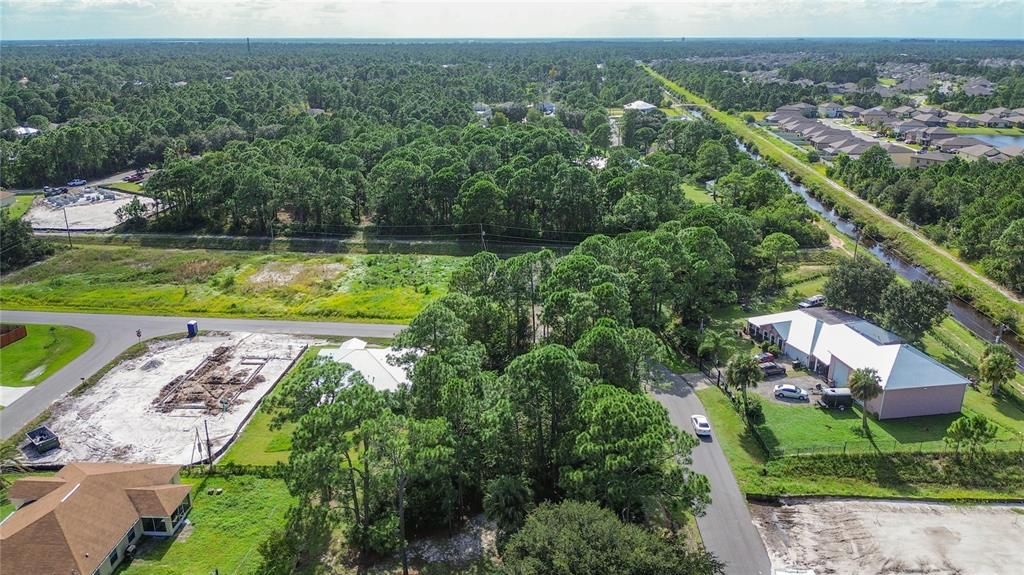 На продажу: $49,900 (0.21 acres)