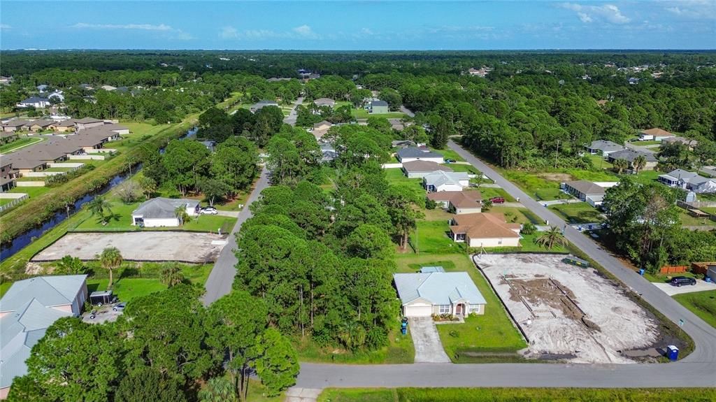 На продажу: $49,900 (0.21 acres)