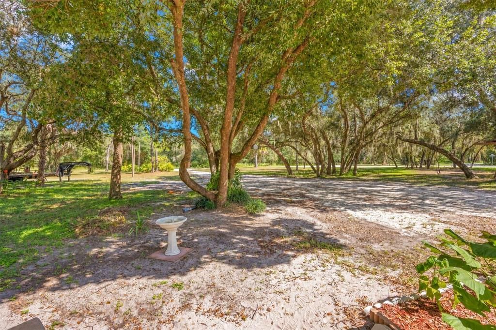 For Sale: $225,000 (4 beds, 2 baths, 1272 Square Feet)