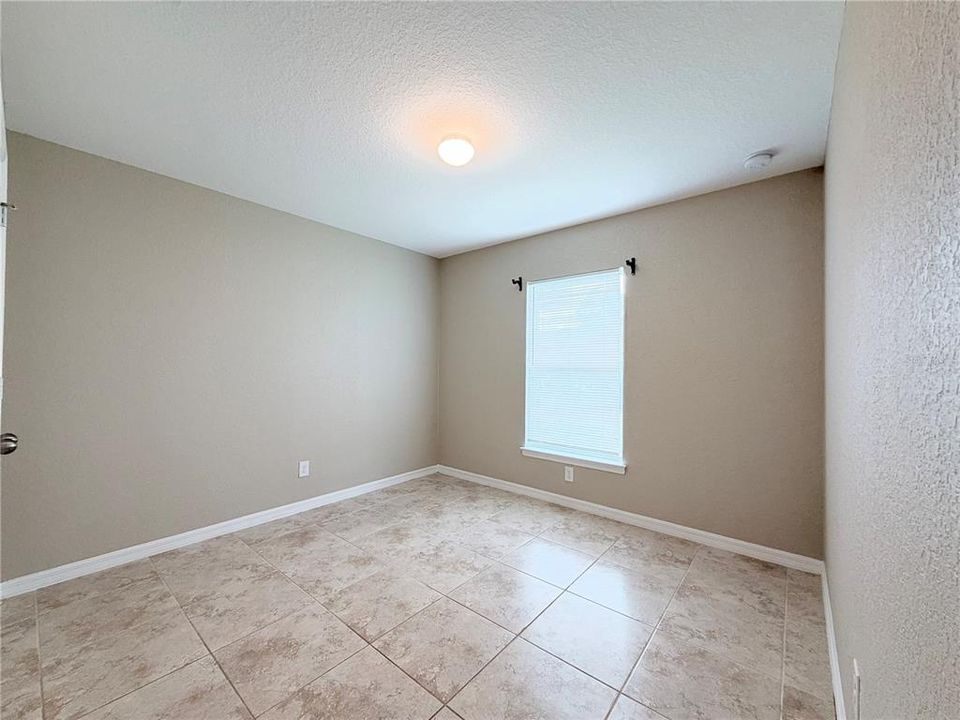 For Sale: $295,000 (3 beds, 2 baths, 1532 Square Feet)