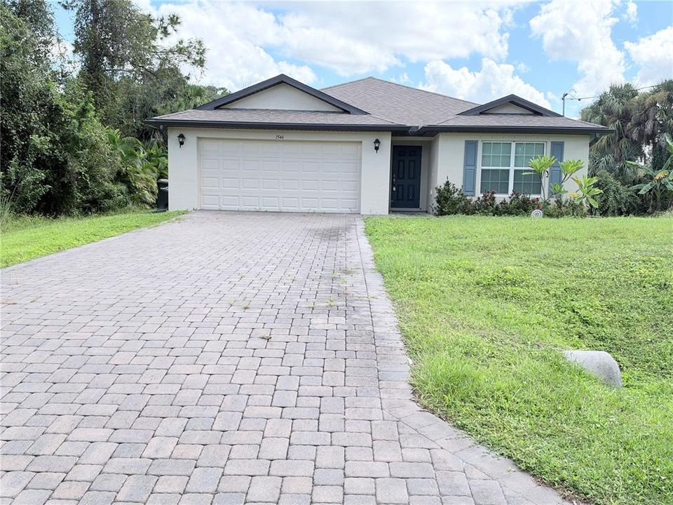 For Sale: $295,000 (3 beds, 2 baths, 1532 Square Feet)