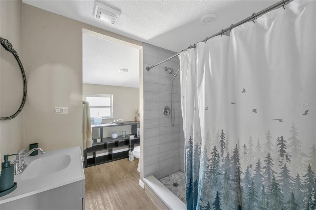 На продажу: $449,999 (3 спален, 2 ванн, 2047 Квадратных фут)