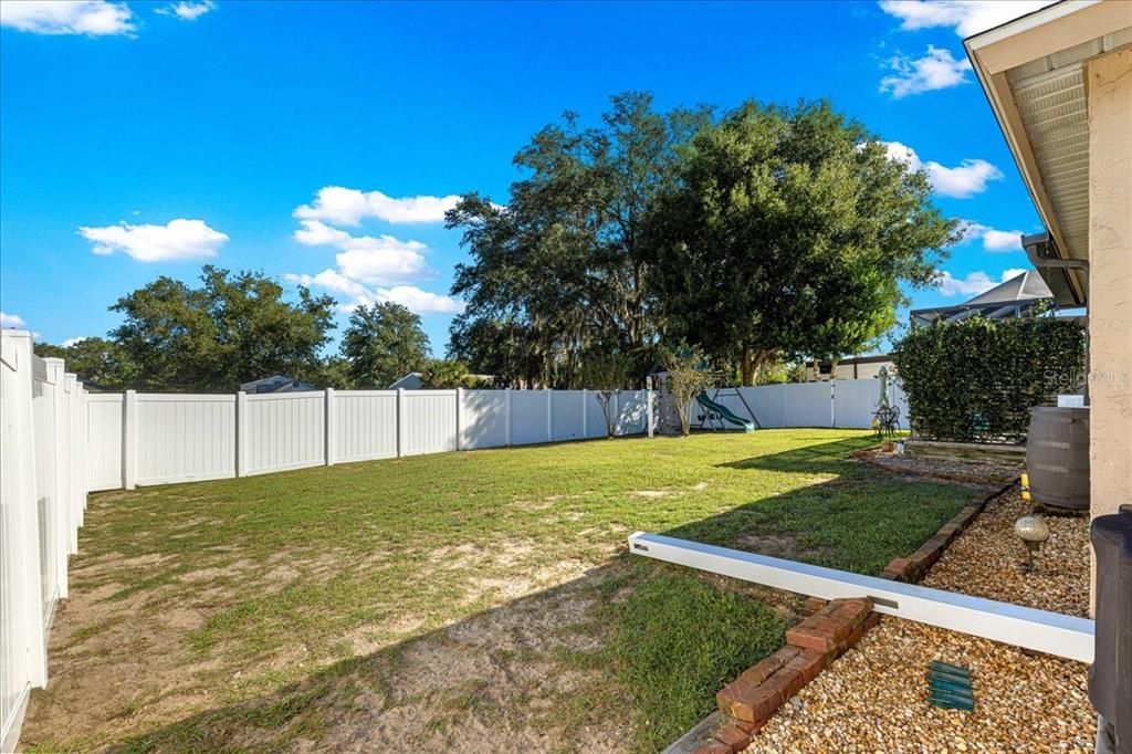For Sale: $285,000 (3 beds, 2 baths, 1471 Square Feet)
