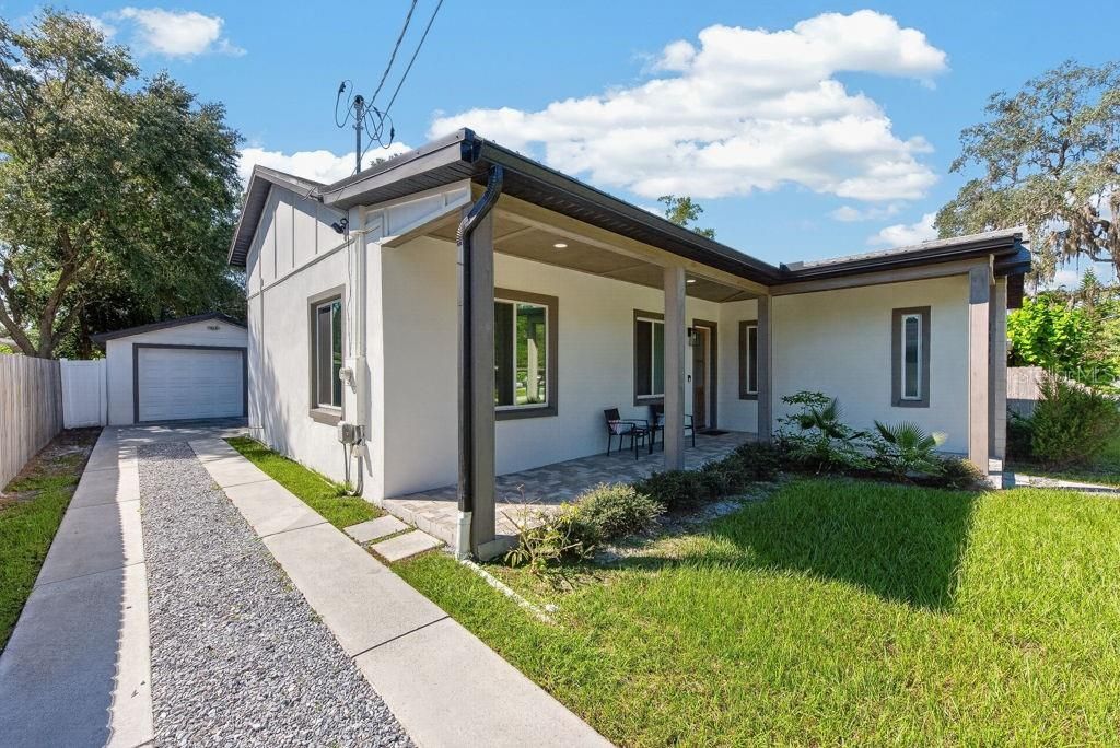 En Venta: $545,000 (3 camas, 2 baños, 1570 Pies cuadrados)