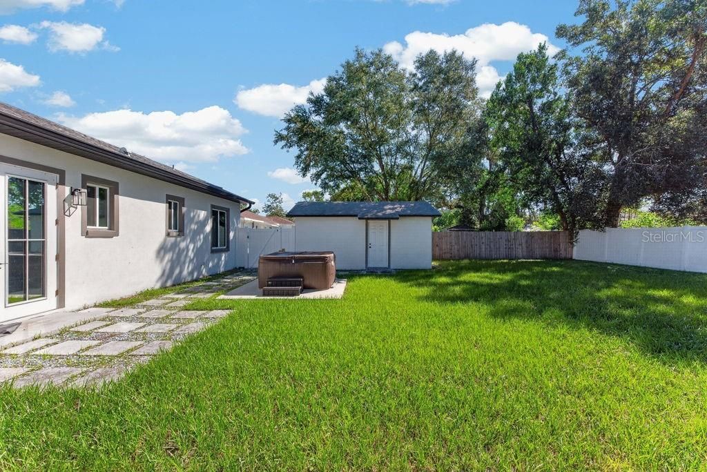 En Venta: $545,000 (3 camas, 2 baños, 1570 Pies cuadrados)