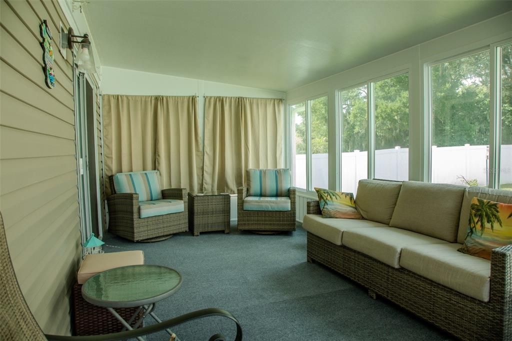 For Sale: $81,900 (2 beds, 2 baths, 1456 Square Feet)