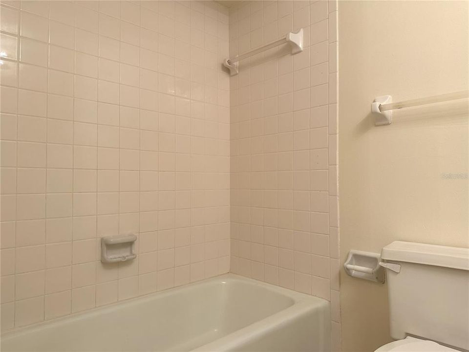В аренду: $1,750 (2 спален, 2 ванн, 1118 Квадратных фут)