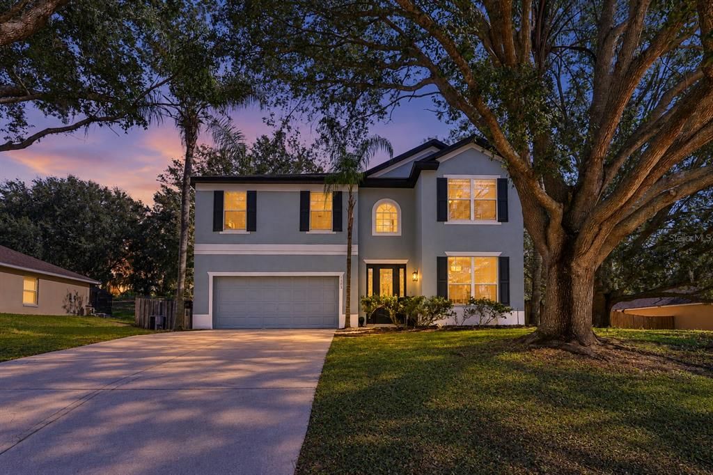 For Sale: $479,000 (4 beds, 2 baths, 2862 Square Feet)