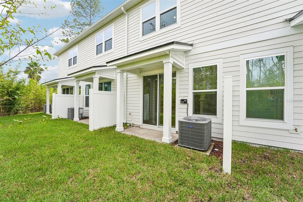 En Venta: $334,990 (3 camas, 2 baños, 1549 Pies cuadrados)
