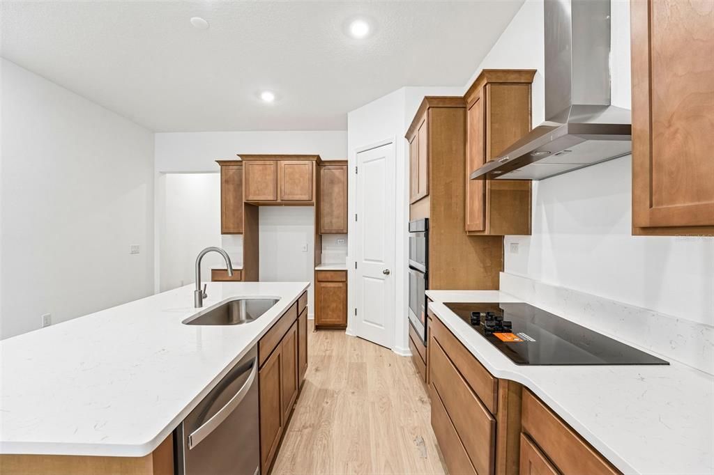 En Venta: $334,990 (3 camas, 2 baños, 1549 Pies cuadrados)