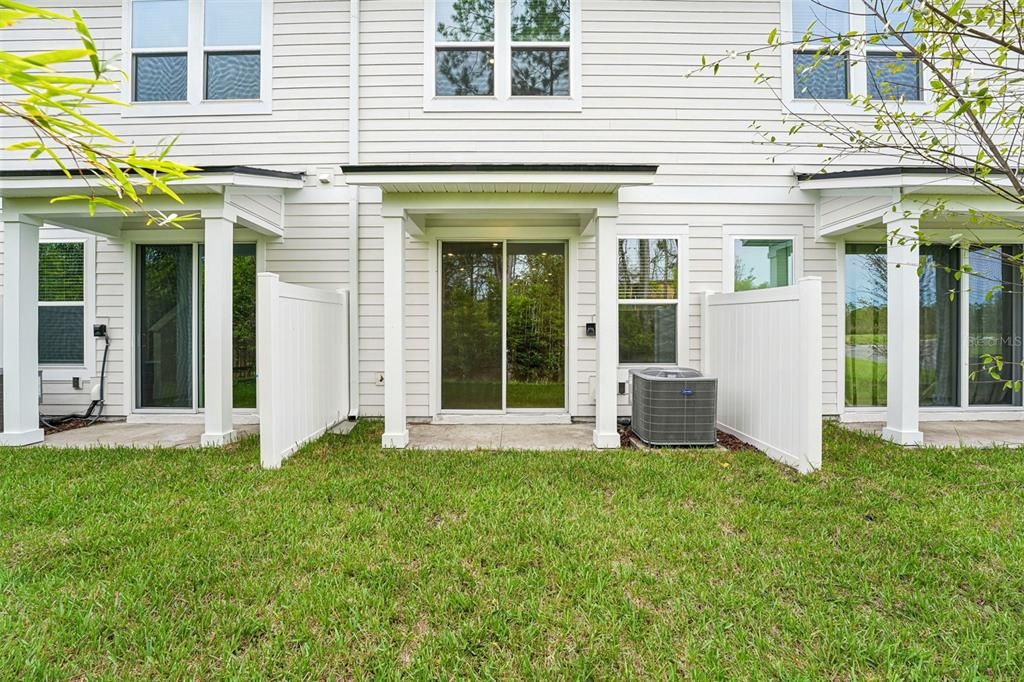 En Venta: $334,990 (3 camas, 2 baños, 1549 Pies cuadrados)