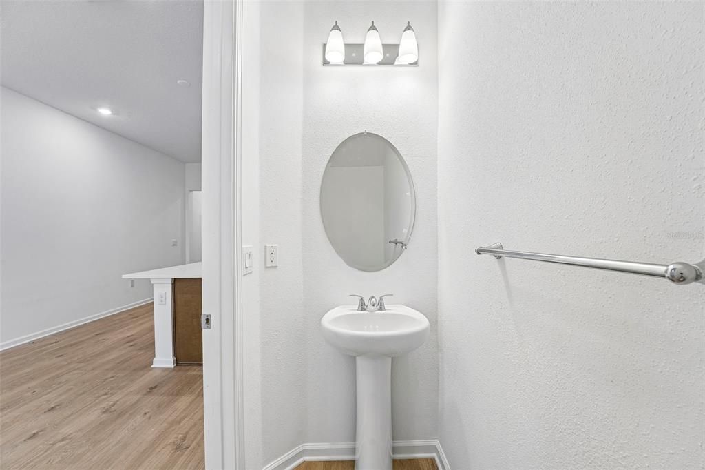 En Venta: $334,990 (3 camas, 2 baños, 1549 Pies cuadrados)