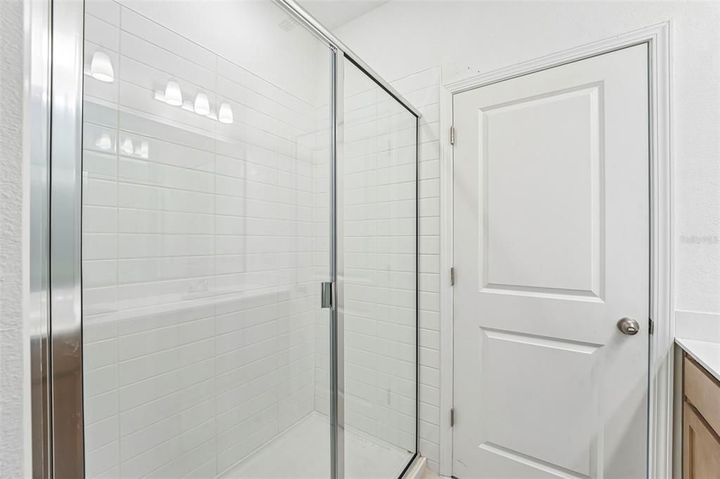 En Venta: $334,990 (3 camas, 2 baños, 1549 Pies cuadrados)