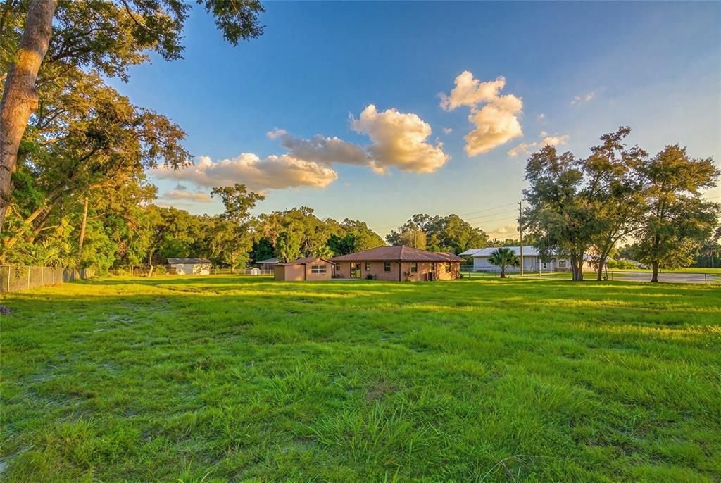 На продажу: $289,000 (3 спален, 2 ванн, 1520 Квадратных фут)