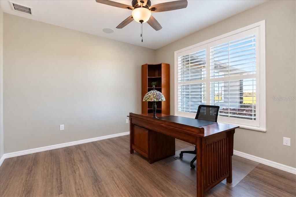 For Sale: $1,250,000 (3 beds, 3 baths, 2922 Square Feet)