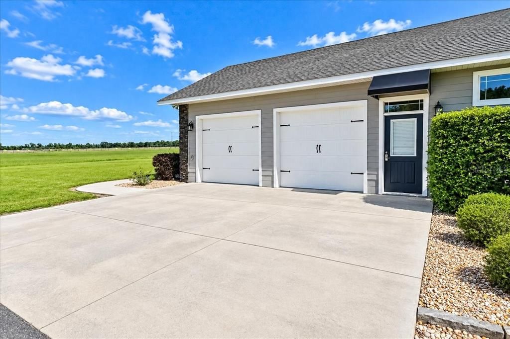 For Sale: $1,250,000 (3 beds, 3 baths, 2922 Square Feet)