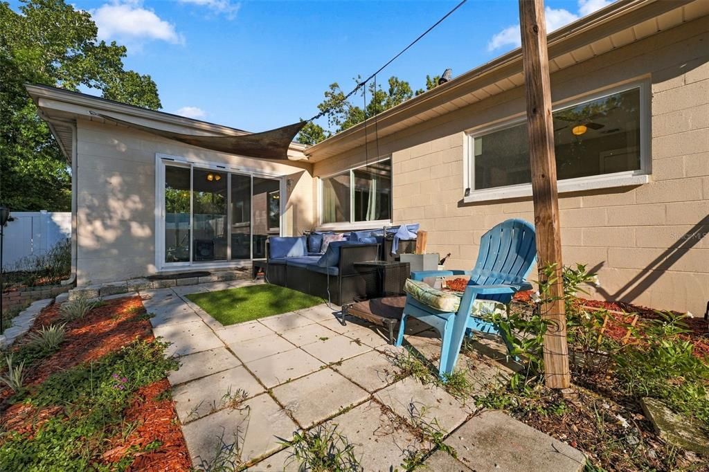 En Venta: $225,000 (2 camas, 2 baños, 1126 Pies cuadrados)