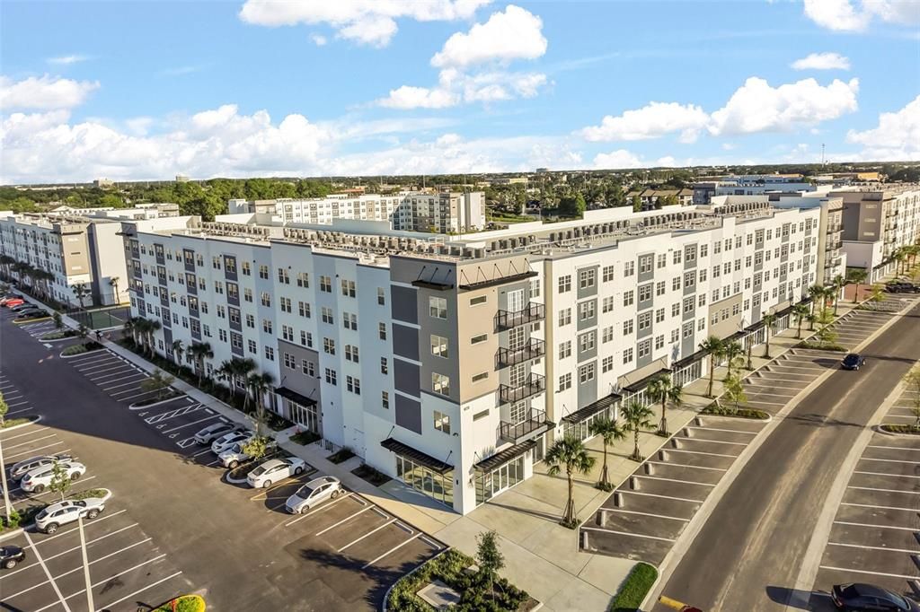For Sale: $242,000 (1 beds, 1 baths, 750 Square Feet)
