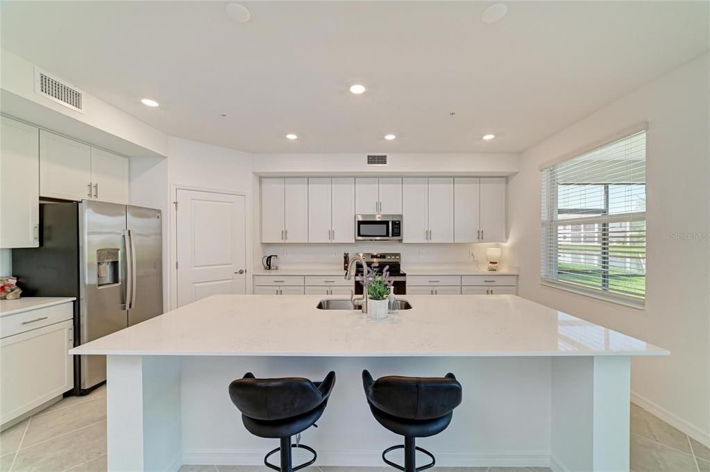 For Rent: $4,500 (3 beds, 2 baths, 1800 Square Feet)