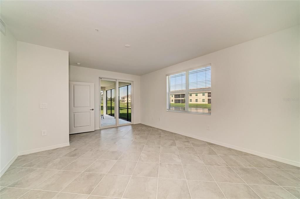 For Rent: $4,500 (3 beds, 2 baths, 1800 Square Feet)