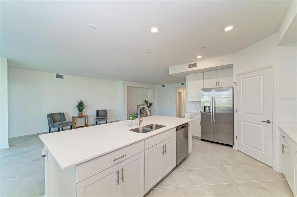 For Rent: $4,500 (3 beds, 2 baths, 1800 Square Feet)