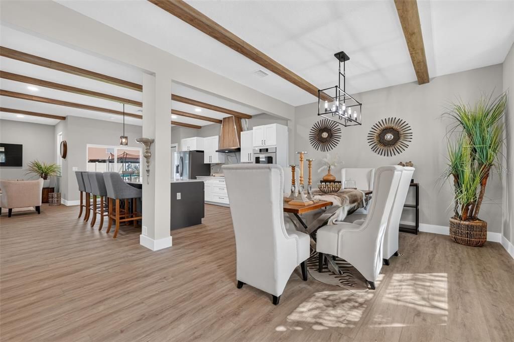 For Sale: $475,000 (5 beds, 3 baths, 3300 Square Feet)