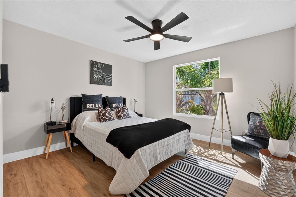 For Sale: $475,000 (5 beds, 3 baths, 3300 Square Feet)