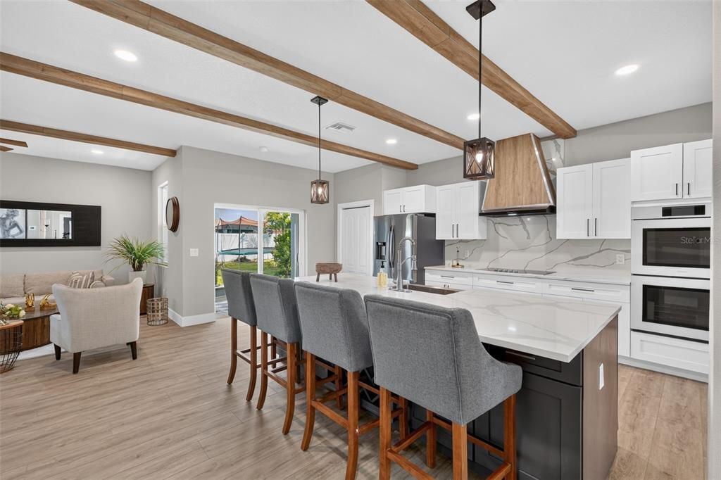 For Sale: $475,000 (5 beds, 3 baths, 3300 Square Feet)